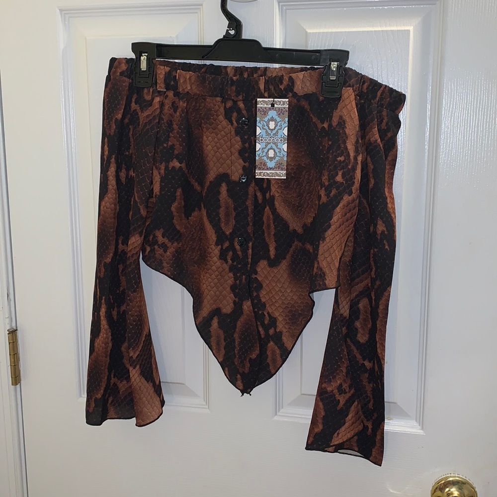 Never worn - Boohoo strapless top